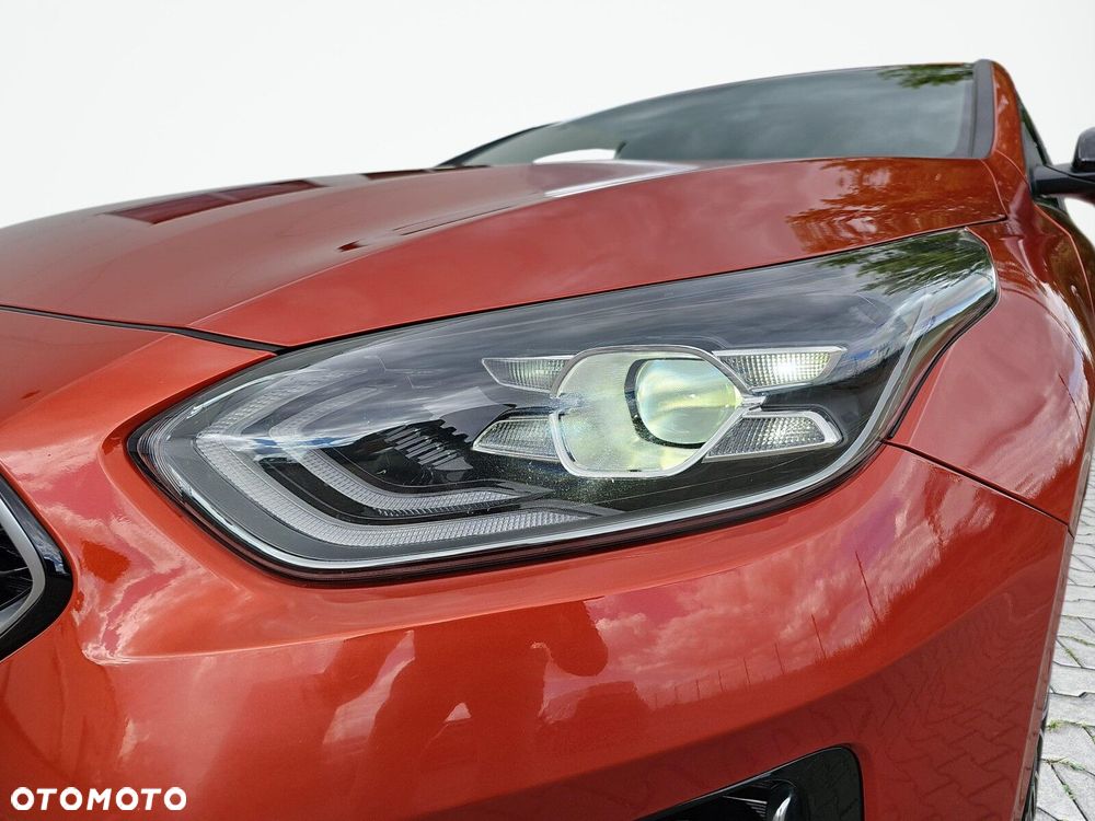 Kia ProCeed 1.6 CRDi GT Line DCT - 33
