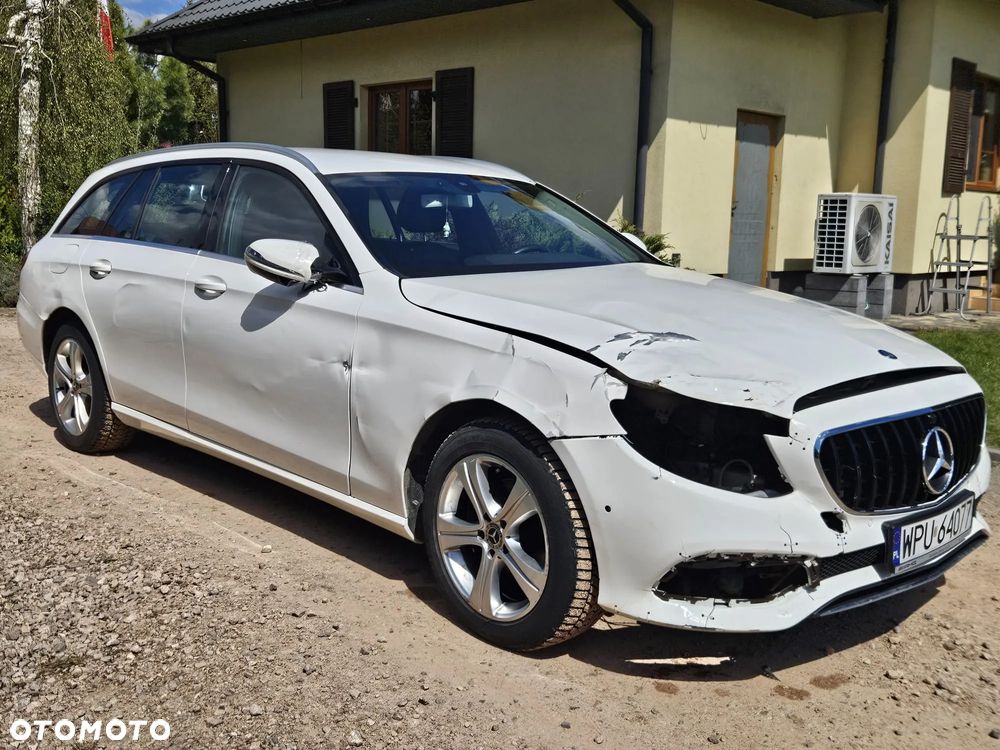 Mercedes-Benz Klasa E 200 d 9G-TRONIC - 3