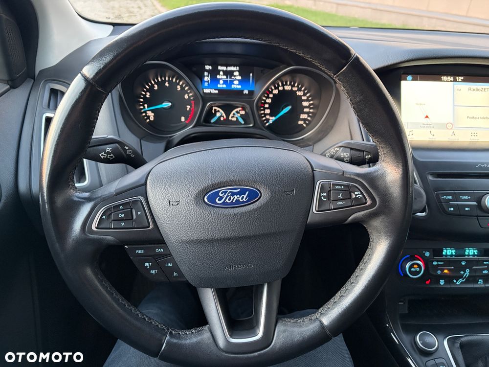 Ford Focus 1.0 EcoBoost Start-Stopp-System ST-LINE - 13
