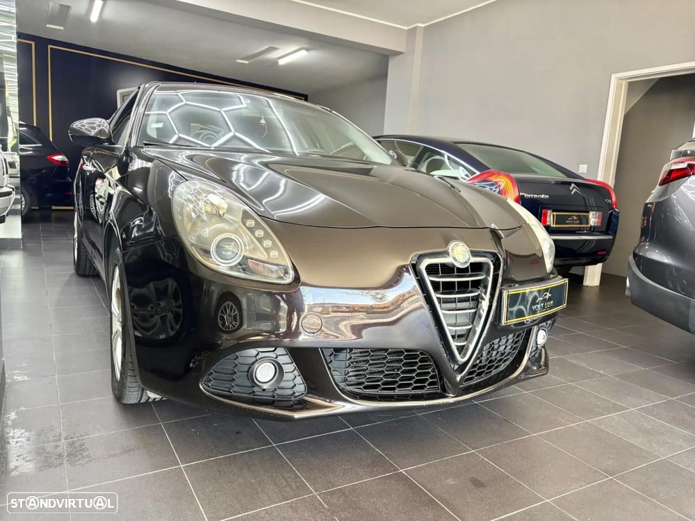 Alfa Romeo Giulietta 2012 photo 3