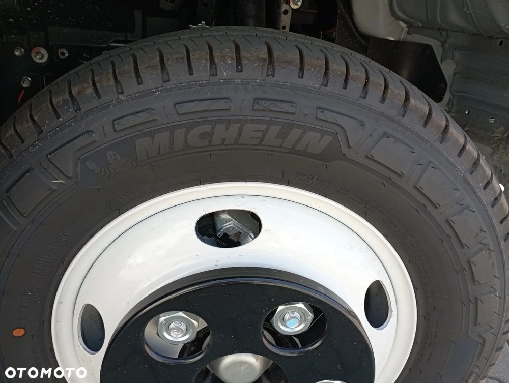 Isuzu M27F 3,0 TURBO - 20