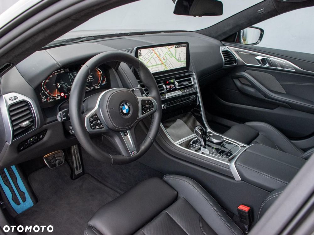 BMW Seria 8 - 11