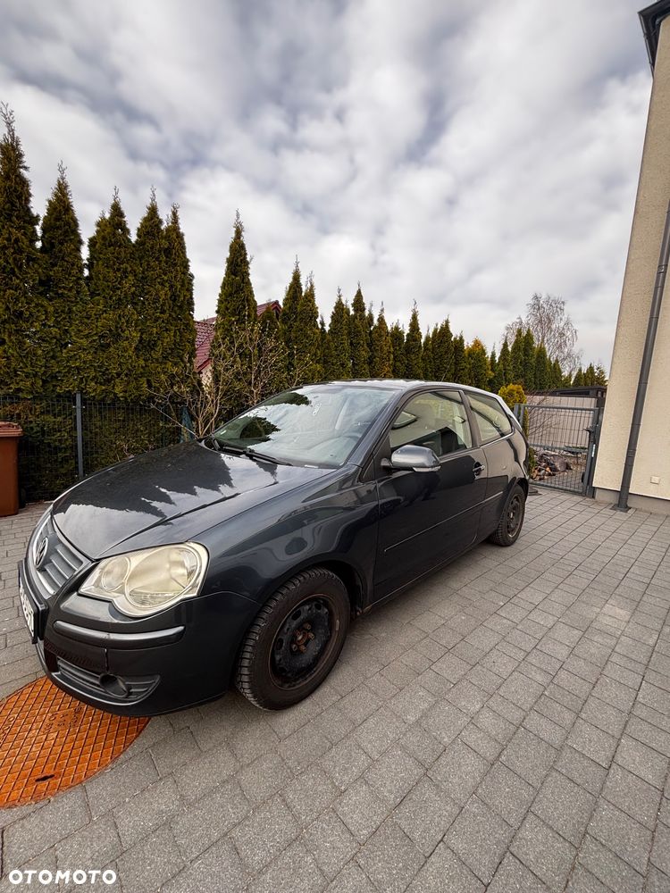 Volkswagen Polo 1.4 Comfortline - 2