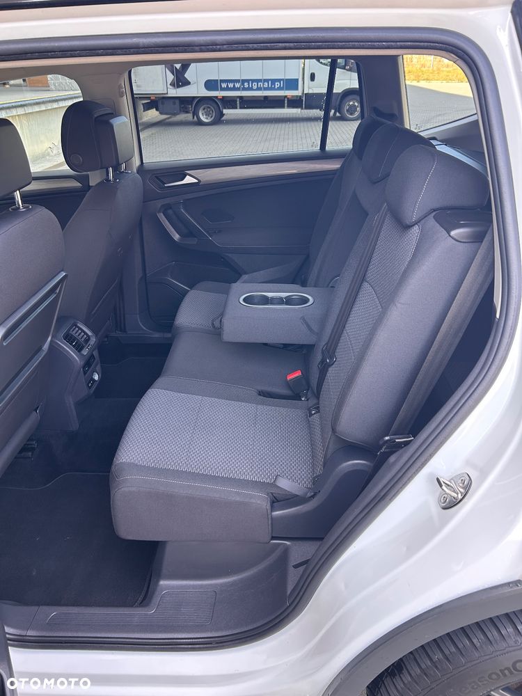 Volkswagen Tiguan Allspace 2.0 TSI 4Mot Comfortline DSG - 8