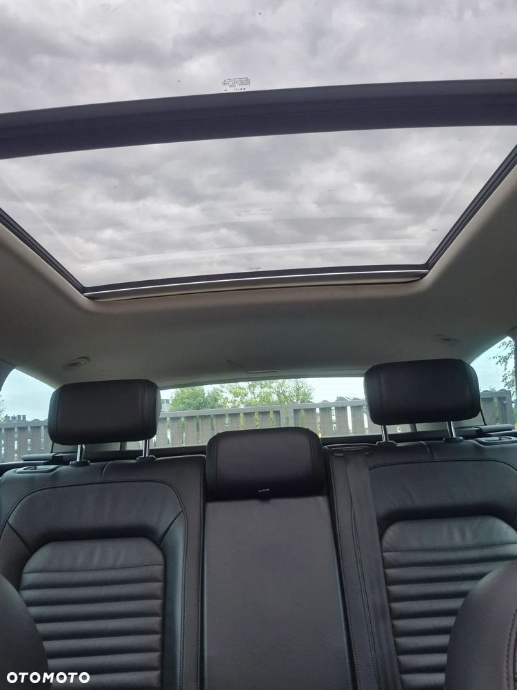 Volkswagen Passat 2.0 TDI Bi-Turbo BMT 4Mot Highline DSG - 11