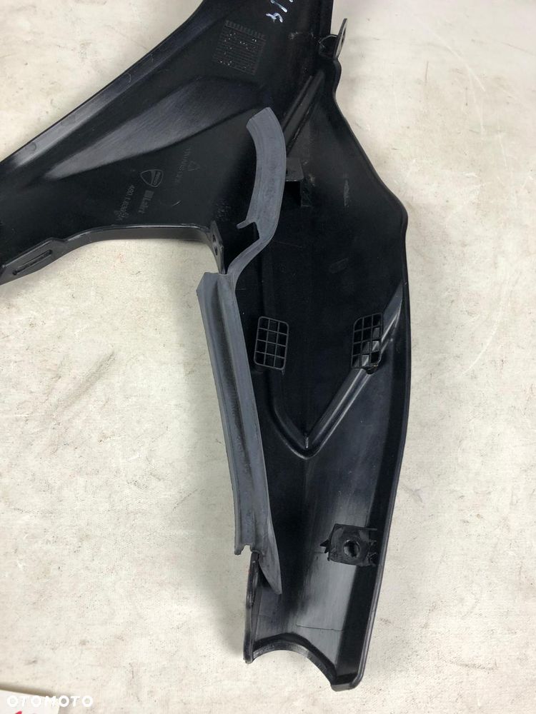 Ducati Streetfighter V4 V2 Lewy Bok Wypełnienie Owiewka - 7