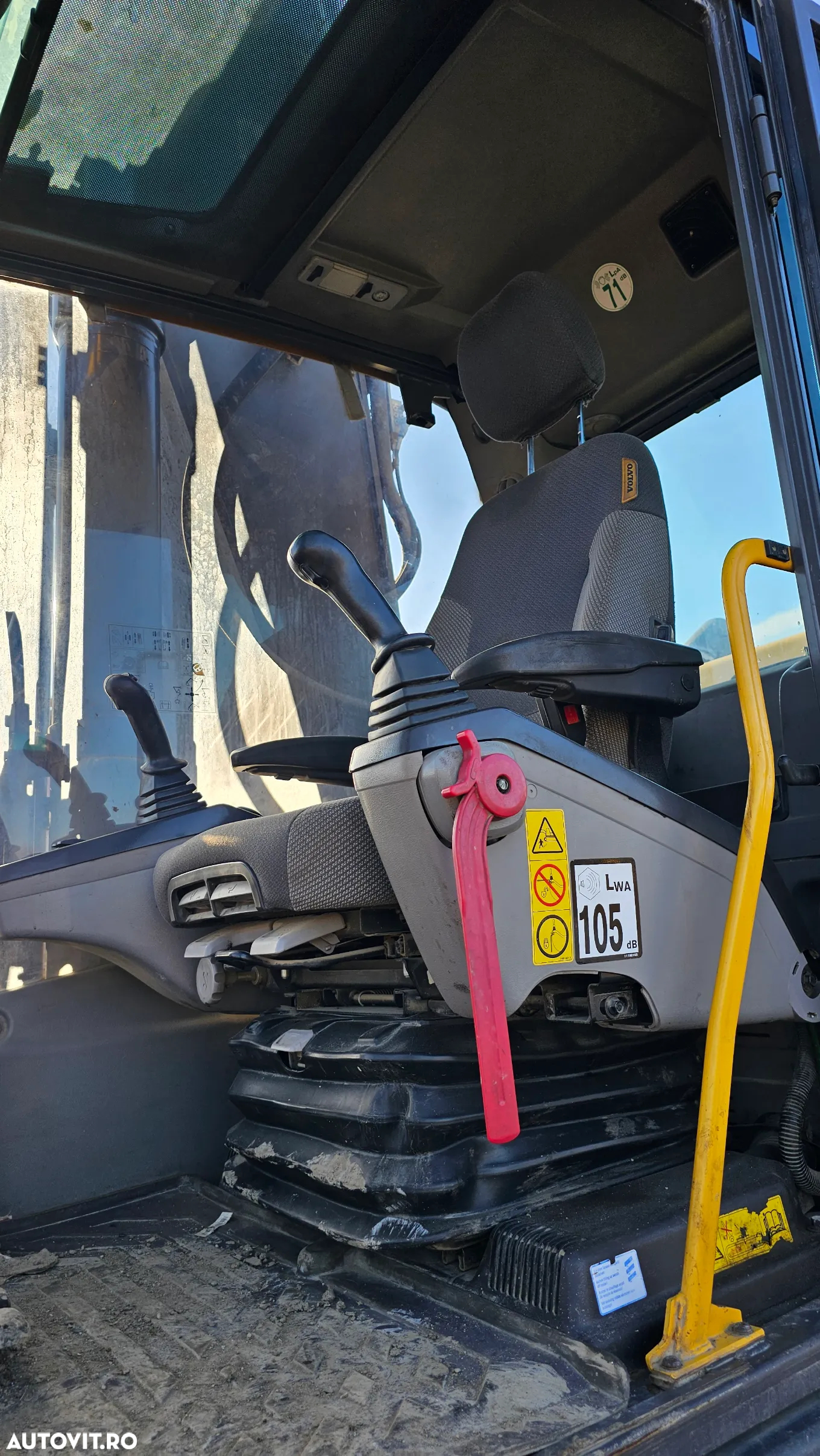 Volvo EC 380 DL Excavator pe șenile - 4