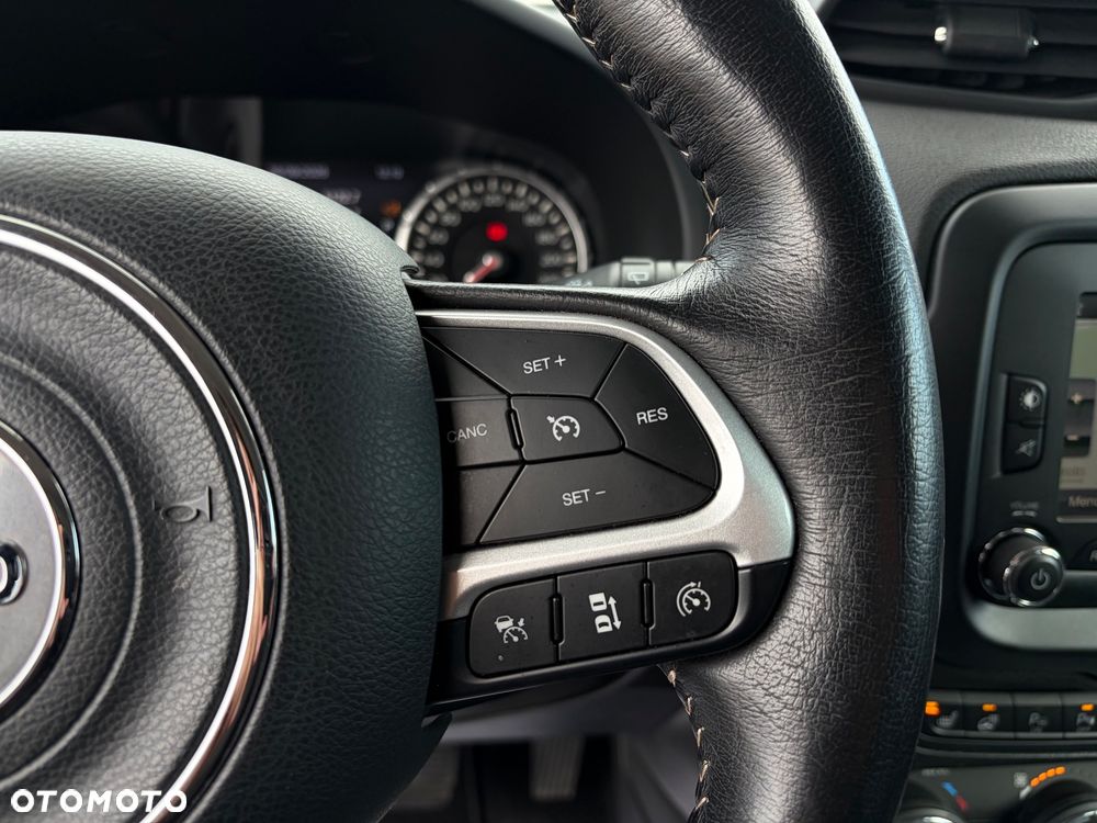 Jeep Renegade 1.4 MultiAir DSG Limited - 12