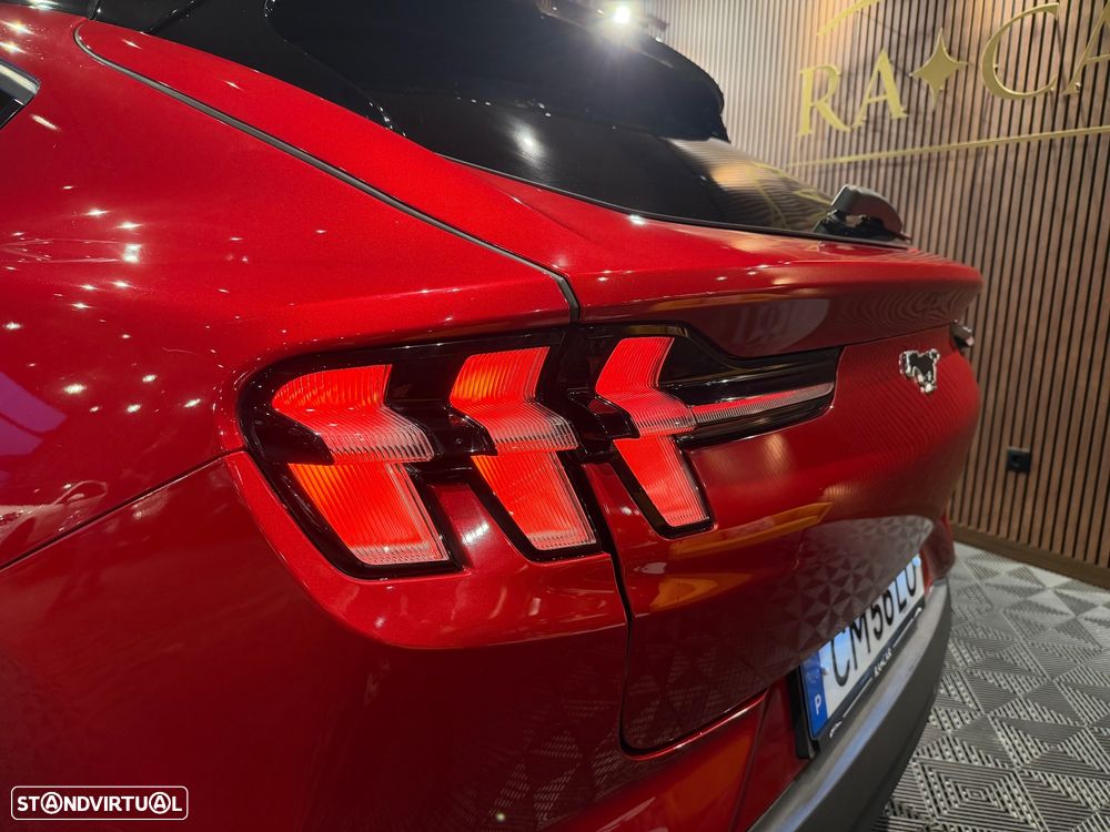 Ford Mustang Mach-E 98.7 kWh Premium - 13
