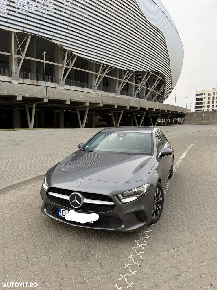 Mercedes-Benz A 200 Sedan 7G-DCT Edition 2020 - 1