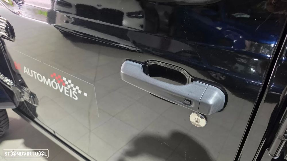 Jeep Gladiator 3.0V6 MultiJet AWD Auto Overland - 23