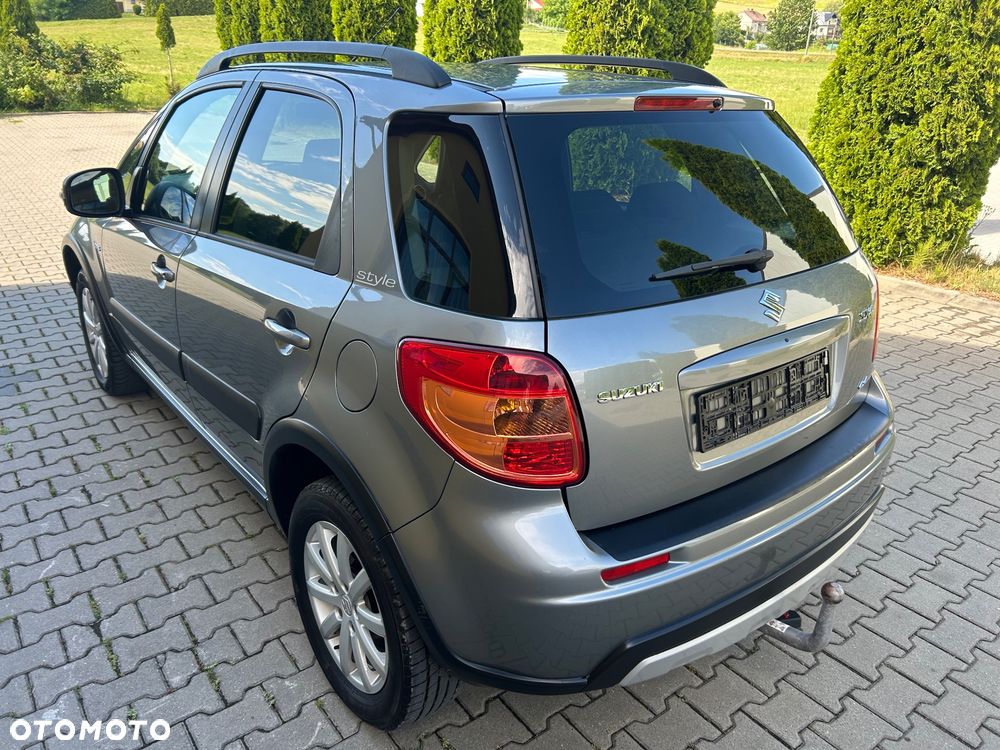 Suzuki SX4 2.0 DDiS 4x4 Style - 5