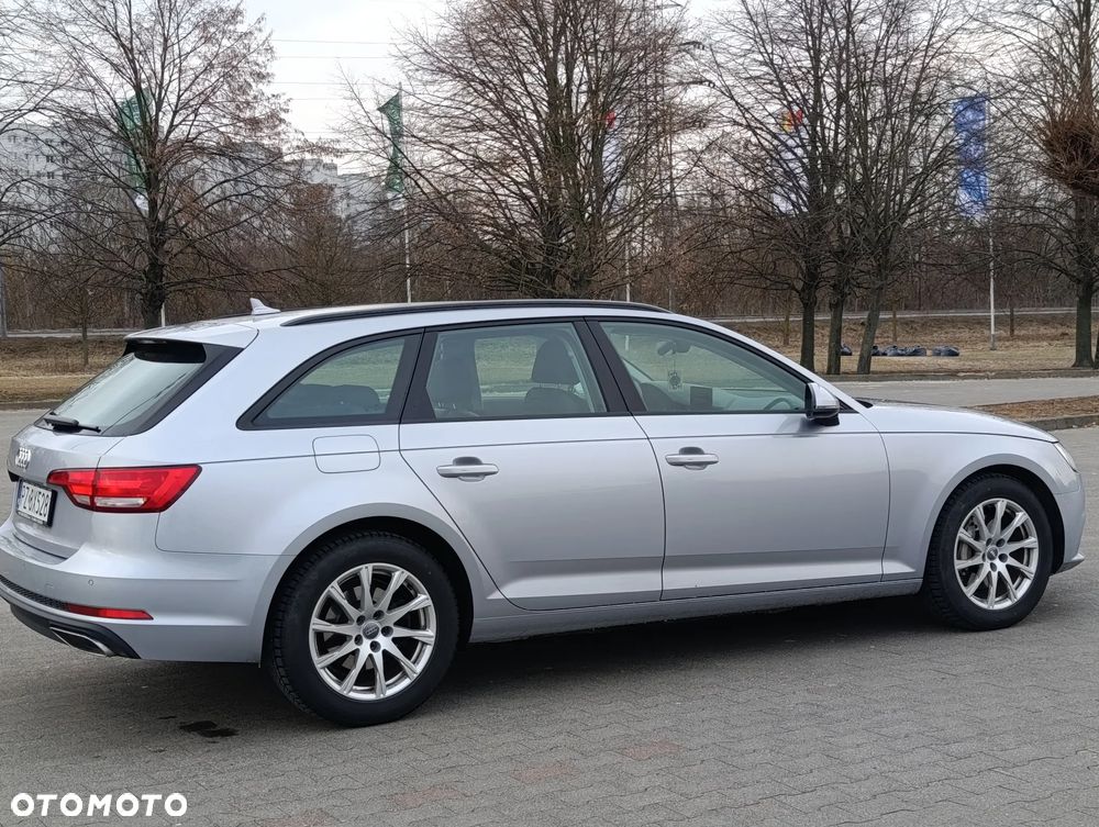 Audi A4 Avant 40 TDI S tronic - 13