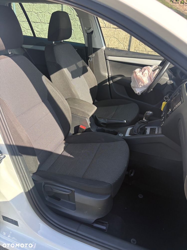 Skoda Octavia 1.6 TDI DPF Active - 17