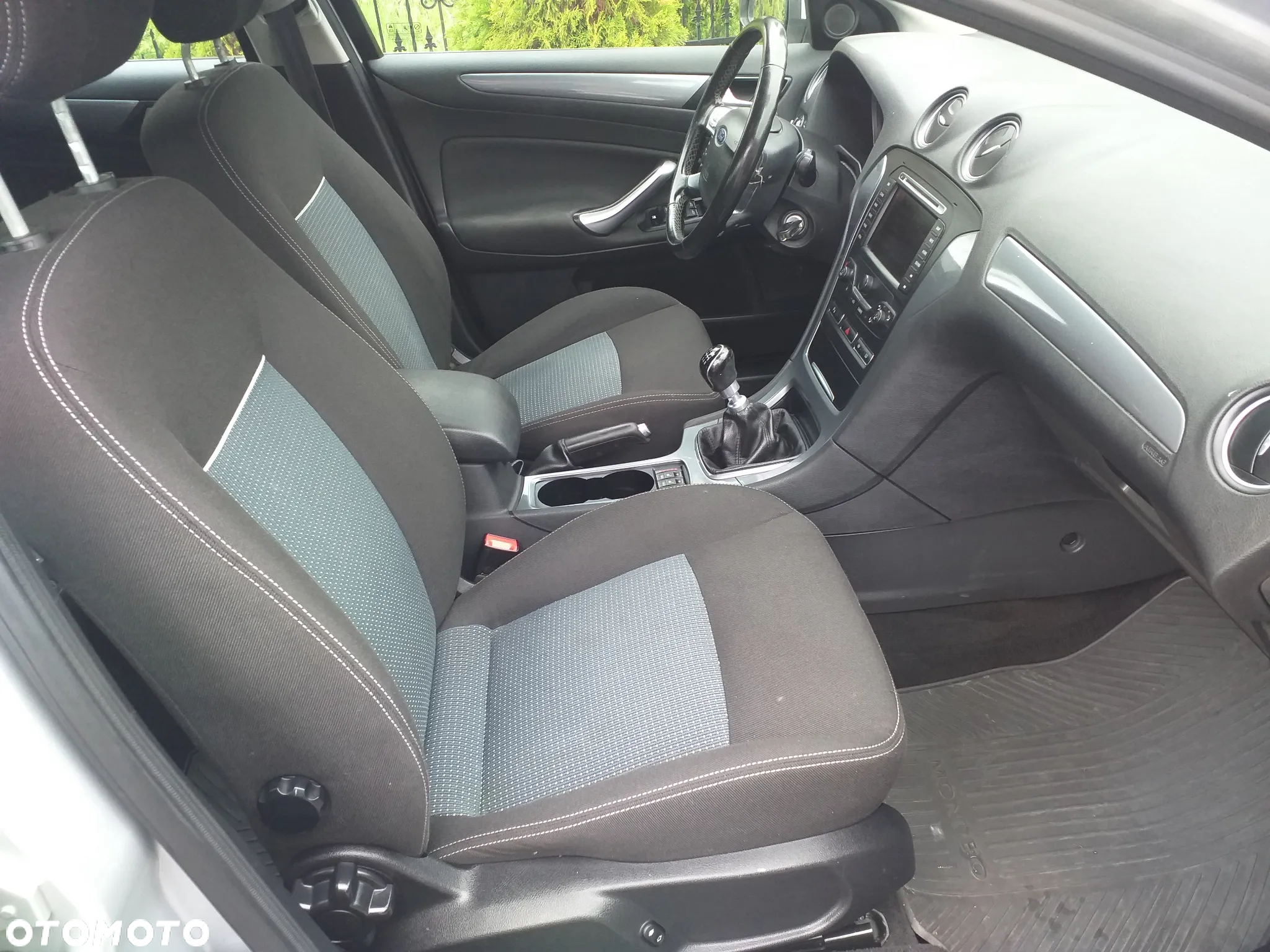 Ford Mondeo Turnier 2.0 TDCi Titanium - 16