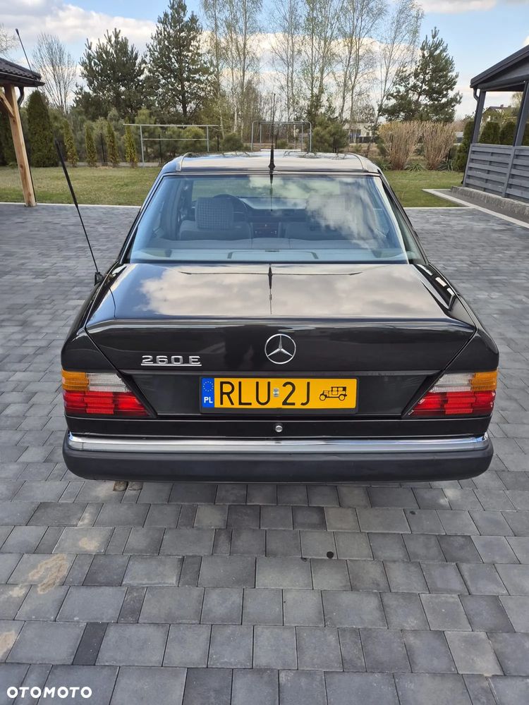 Mercedes-Benz W124 (1984-1993) - 7