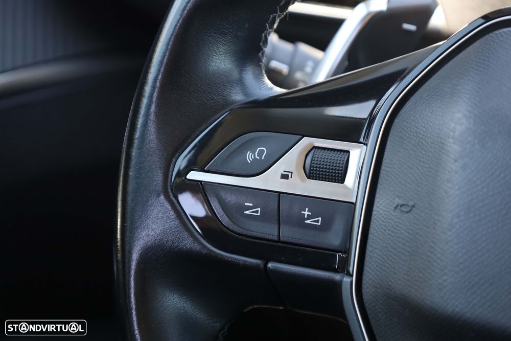 Peugeot 3008 1.5 BlueHDi GT Line - 19
