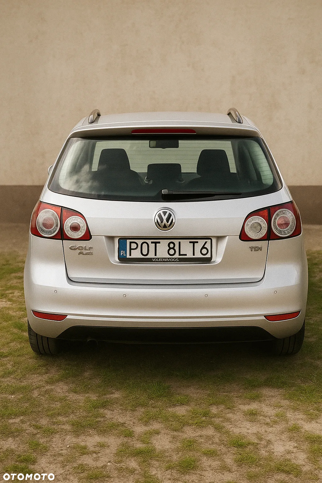 Volkswagen Golf Plus 1.6 TDI BlueMot Comfortline - 3