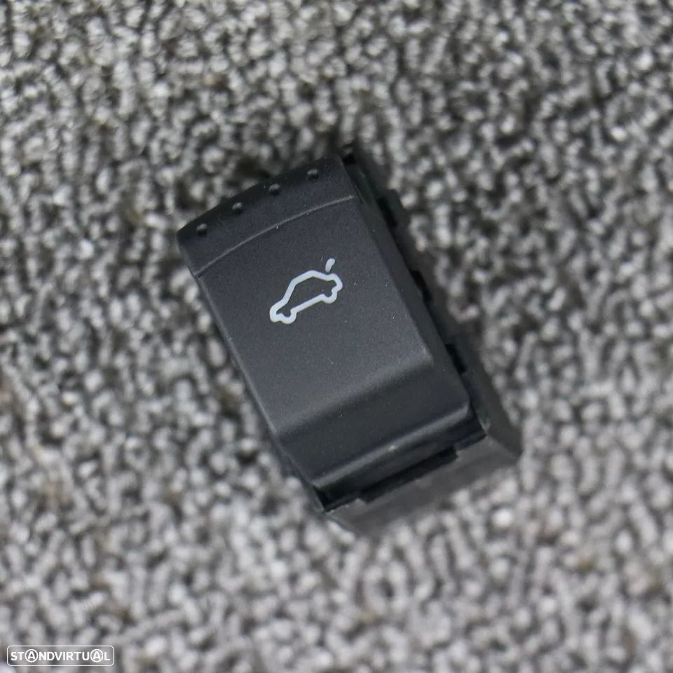 Botão Switch Porta Bagagem Mala - Volkswagen Golf 4 Bora Passat B5 - 1