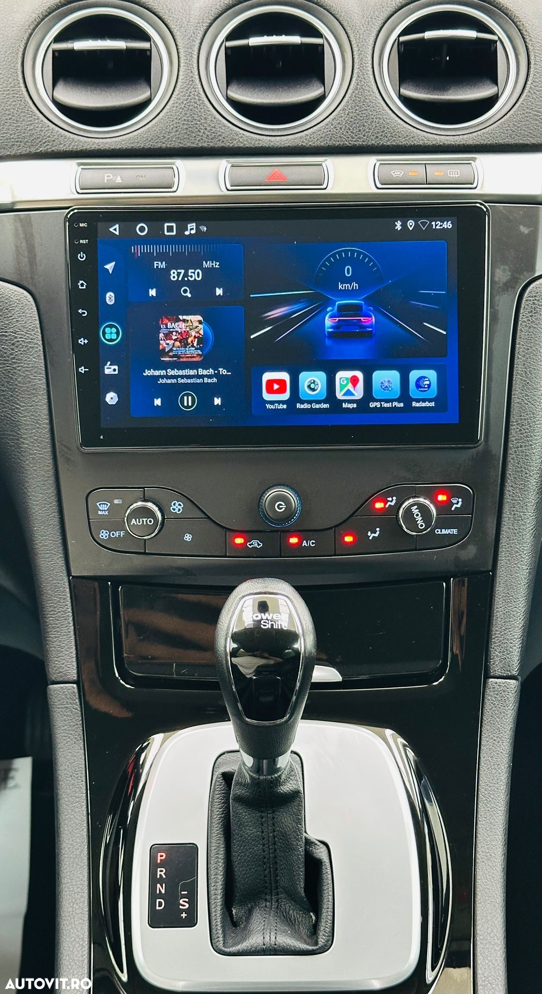 Ford S-Max - 31