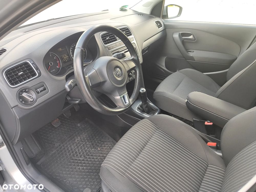 Volkswagen Polo - 21
