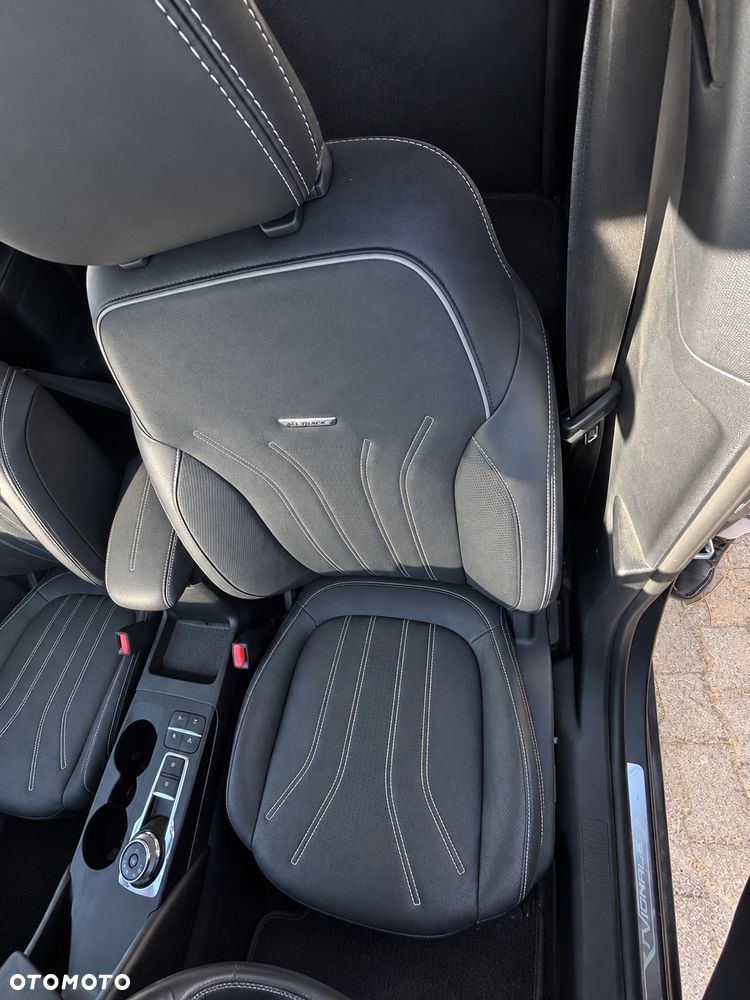 Ford Kuga - 16