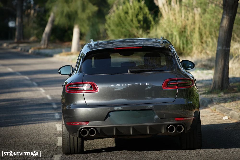 Porsche Macan Turbo Performance Package - 16