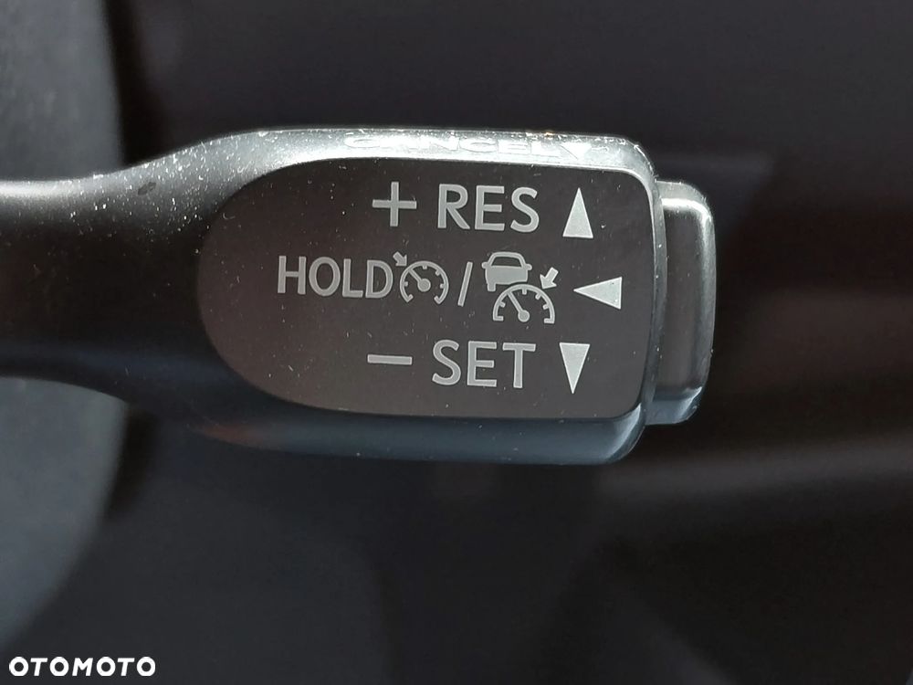 Toyota C-HR Business-Edition - 37