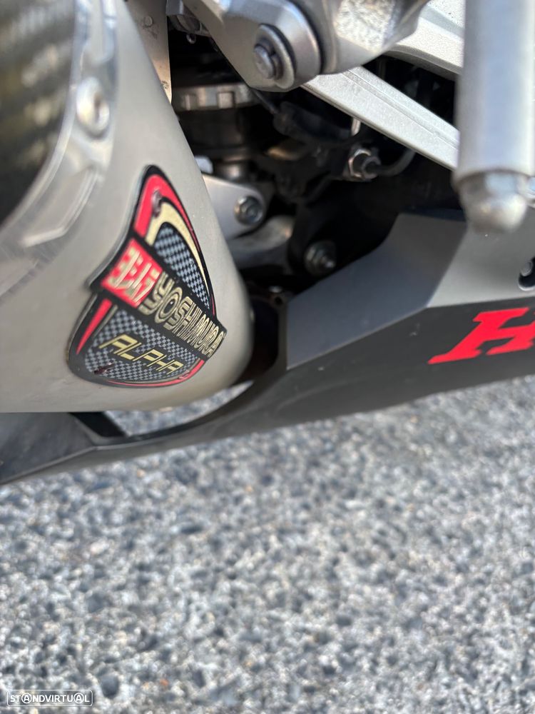Honda Fireblade Cbr1000rr - 8