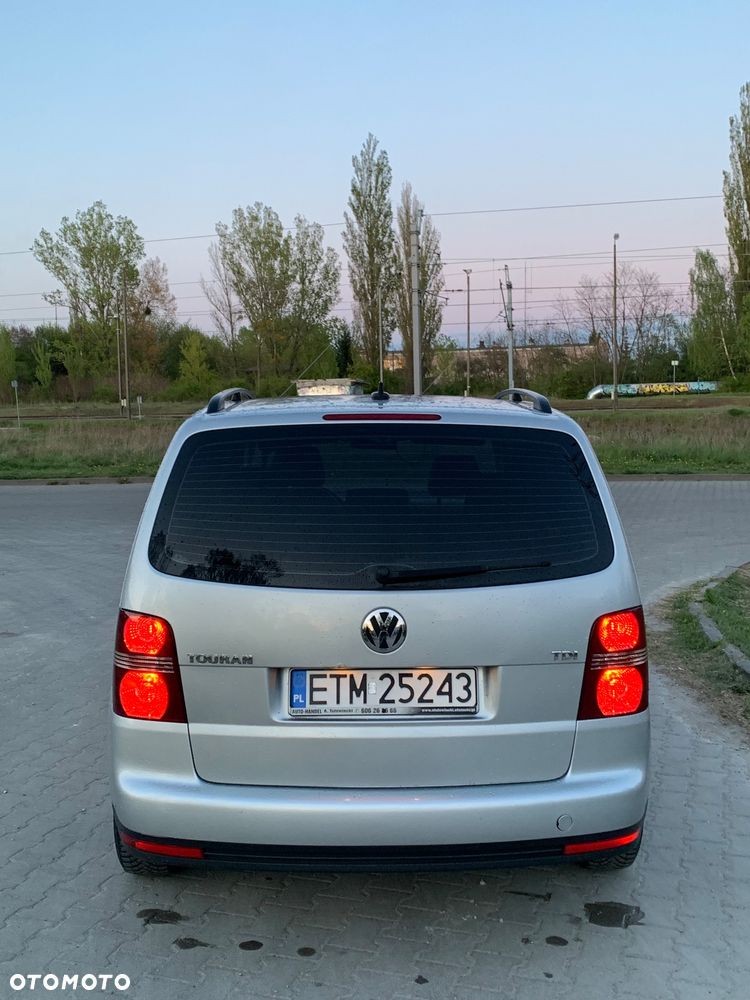 Volkswagen Touran 1.9 TDI - 4