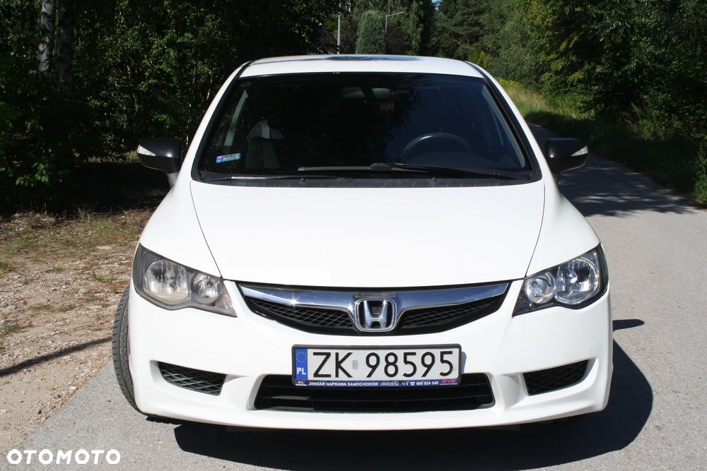 Honda Civic 1.8 Executive - 12