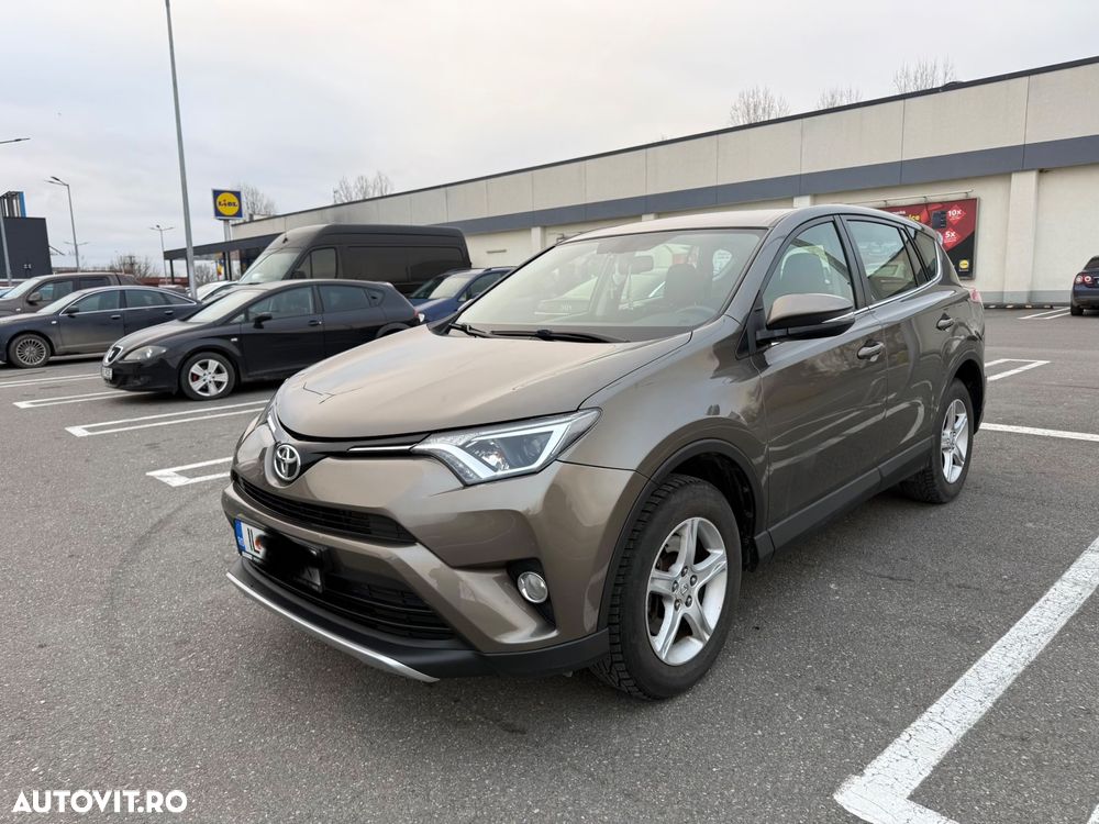 Toyota RAV4 2.0 D-4D 2WD Comfort - 5