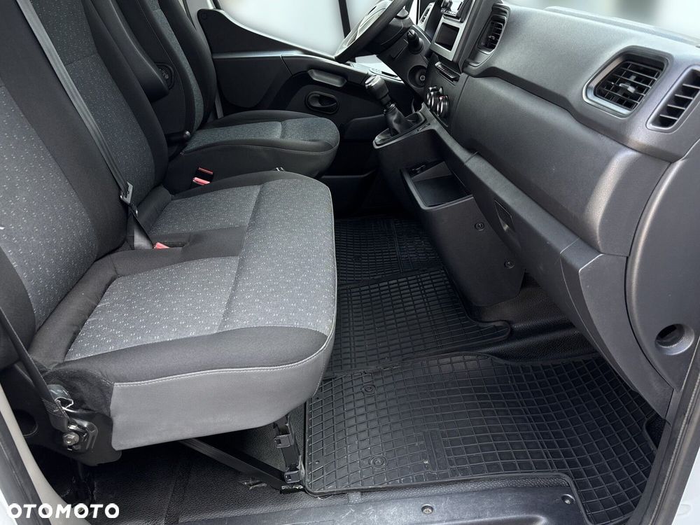 Opel movano 2.3CDTI 136KM L2H2 - 8