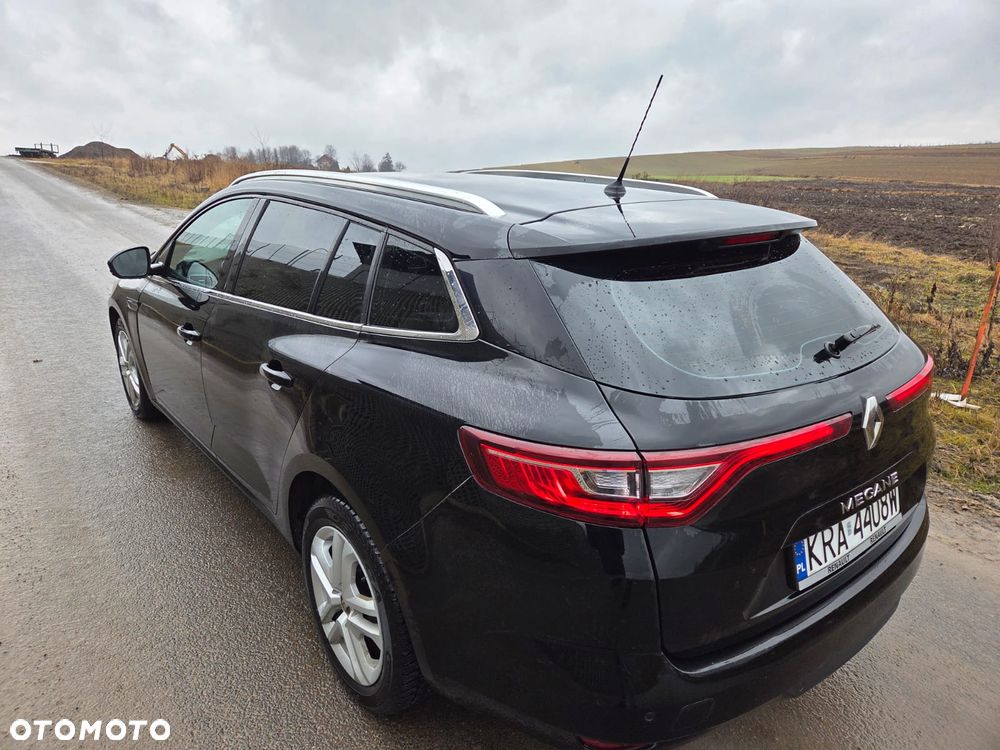 Renault Megane ENERGY TCe 130 Start & Stop LIMITED - 17