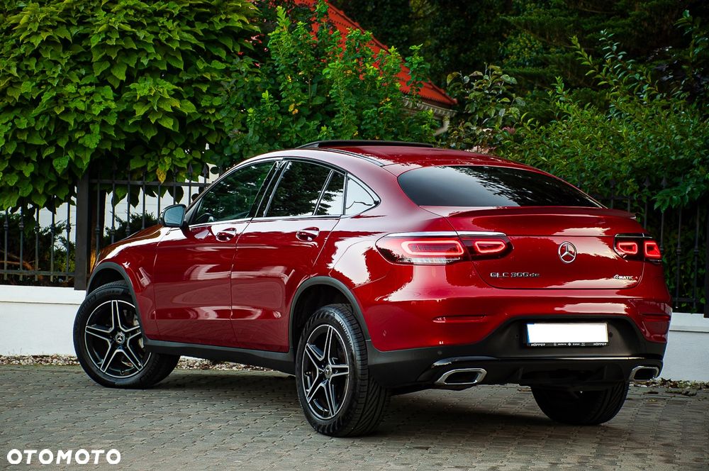 Mercedes-Benz GLC 300 de 4Matic 9G-TRONIC AMG Line Plus - 11