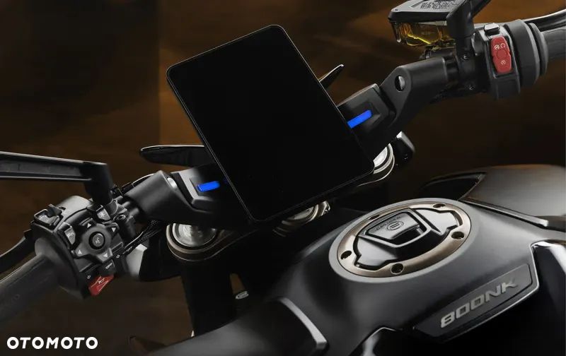 CFMoto 800NK - 7