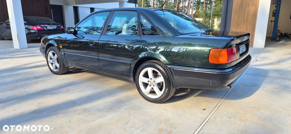 Audi 100 - 8