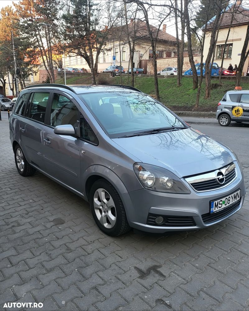 Opel Zafira 1.9 CDTI - 2