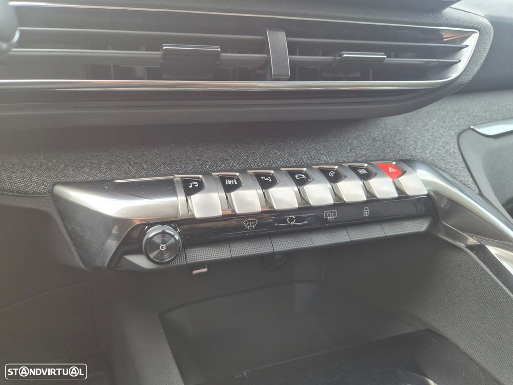 Peugeot 3008 1.5 BlueHDi Allure Pack - 24