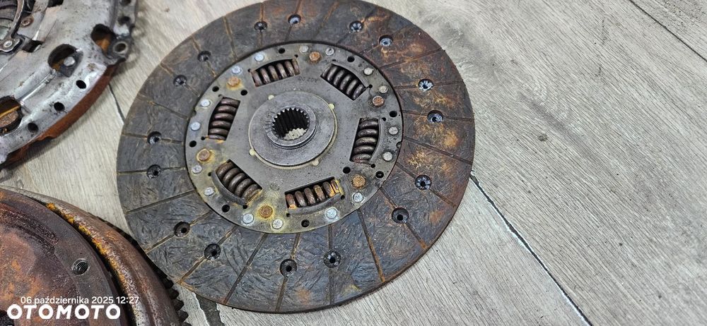 Sprzęgło koło dwumasowe tarcza docisk Ford Mondeo Mk4 2,2 TDCI 129kW 175KM 2008r LUK - 4