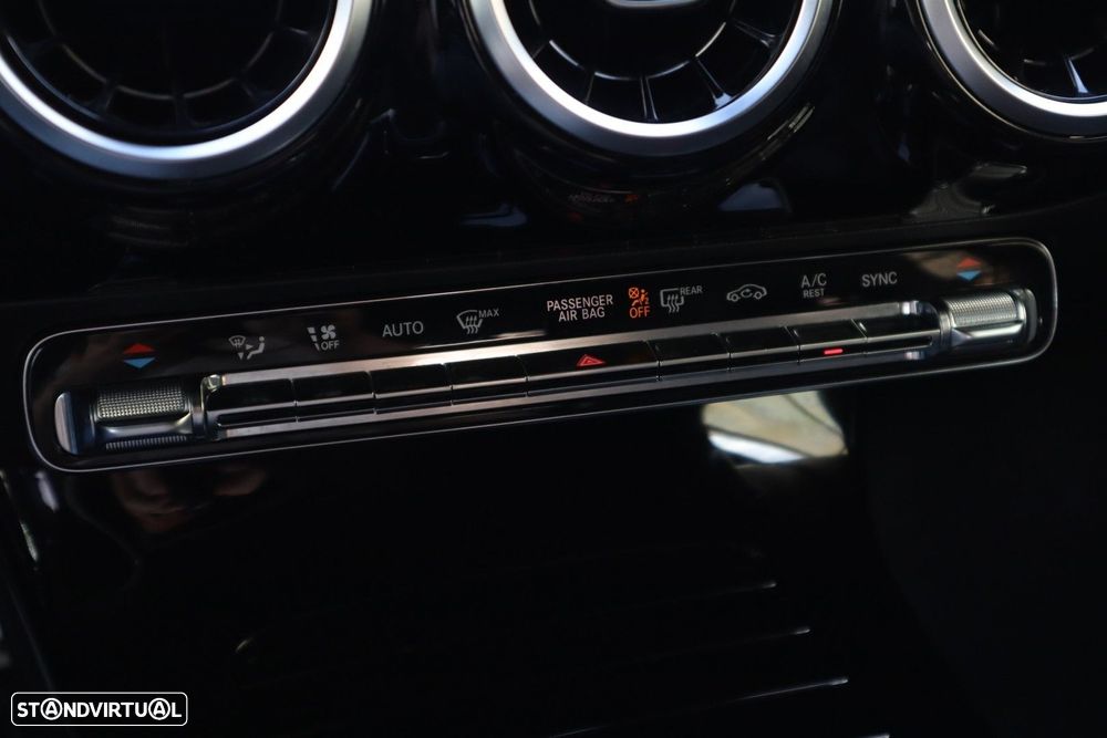 Mercedes-Benz A 180 d AMG Line Aut. - 34