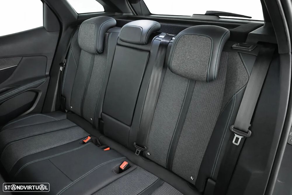 Peugeot 3008 225 e-EAT8 Allure Pack - 13