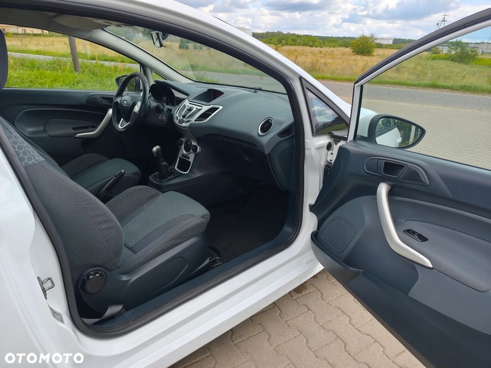 Ford Fiesta 1.6 Sport - 9