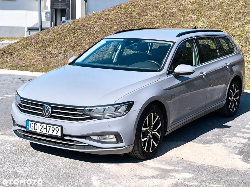 Volkswagen Passat 1.5 TSI EVO Business DSG - 1
