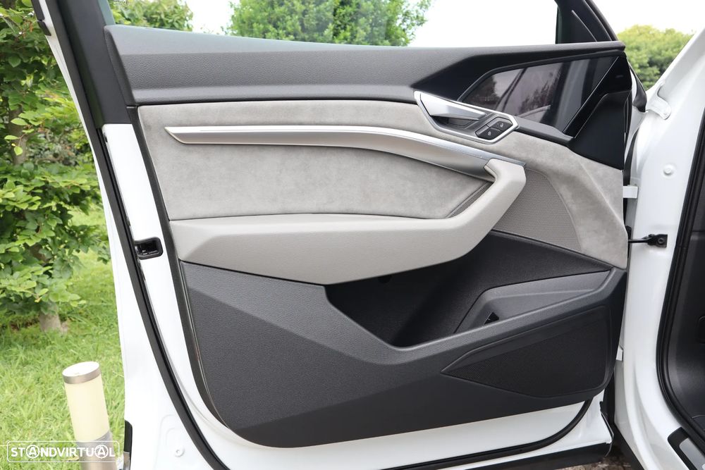 Audi e-tron Sportback 50 quattro - 18