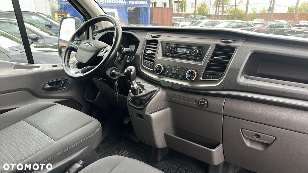 Ford Transit - 13