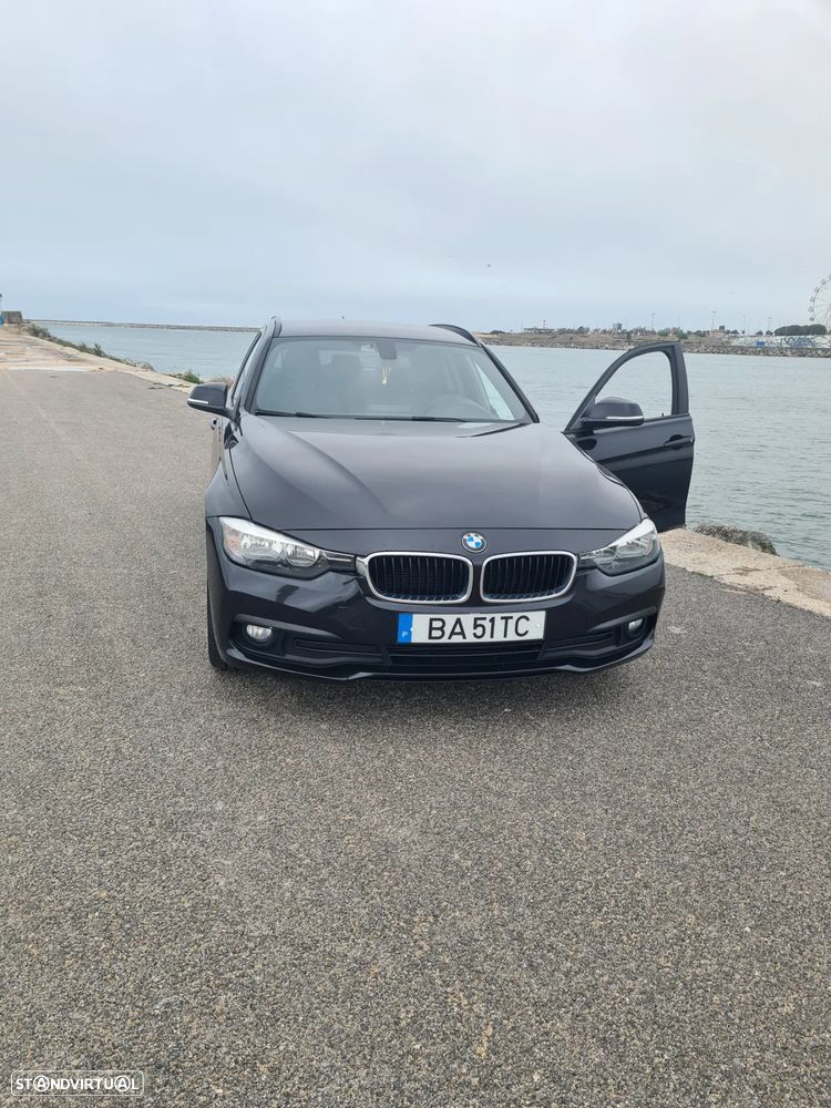 BMW 318 d Touring - 23
