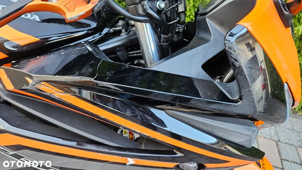 Honda CBR - 26