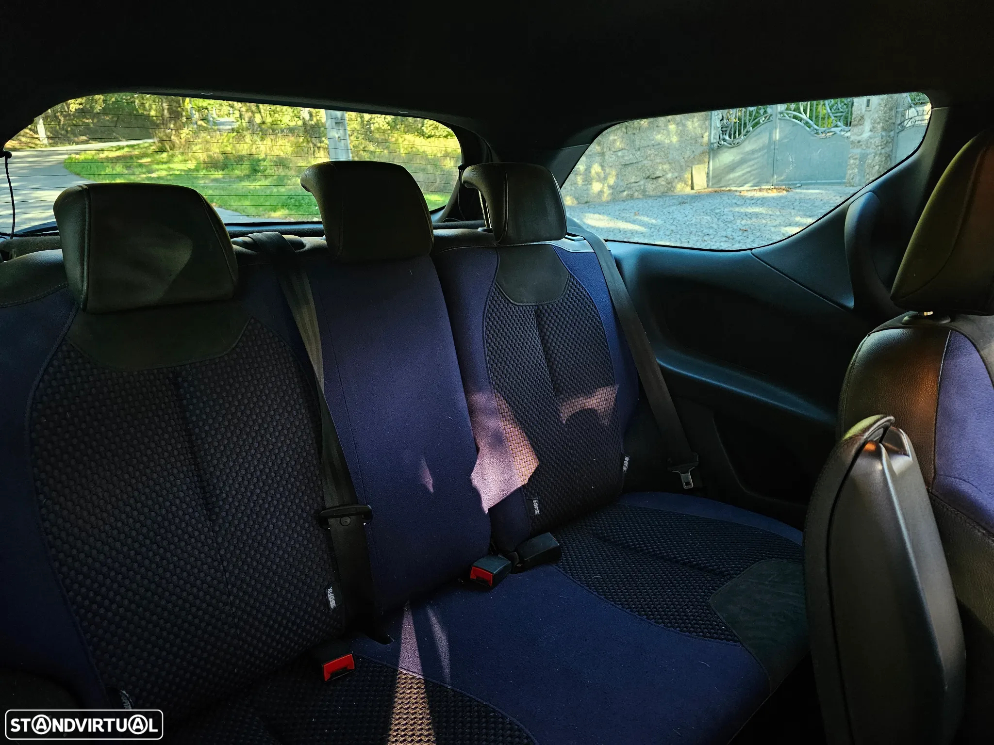 Citroën DS3 1.6 e-HDi Airdream Sport Chic - 19