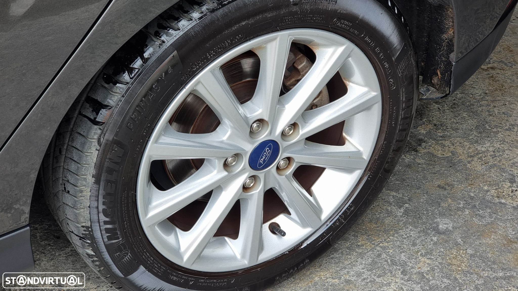 Ford Focus 1.0 EcoBoost Business - 24